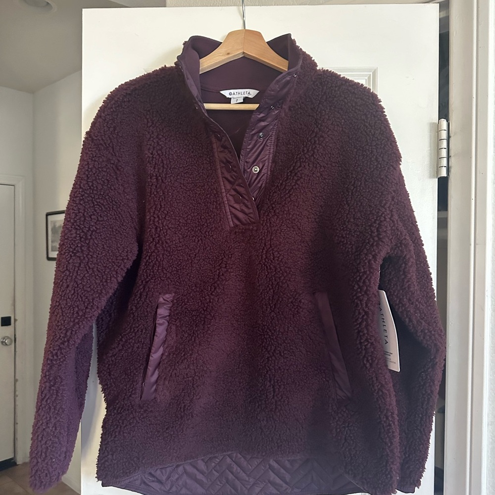 Athleta NWT Maroon Cozy Sherpa Snap Jacket Size Small